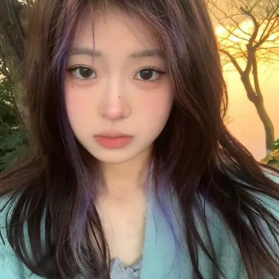 踏浪女人